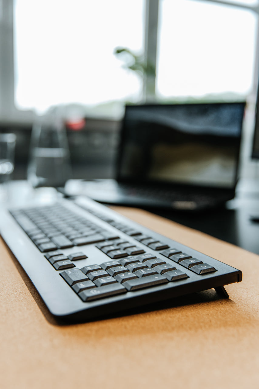 CHERRY KW 3000 | Draadloos Toetsenbord | USB ontvanger | QWERTY | Zwart